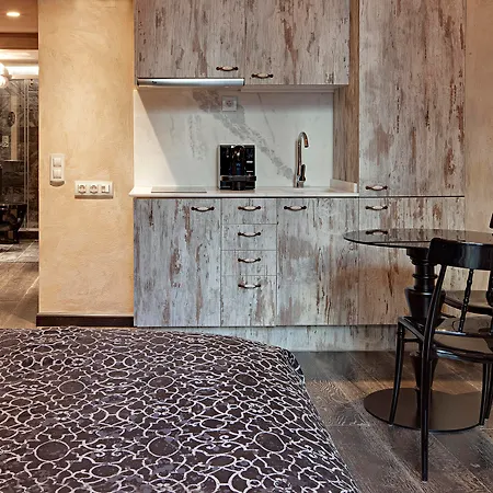 Arai 4* Superior Барселона