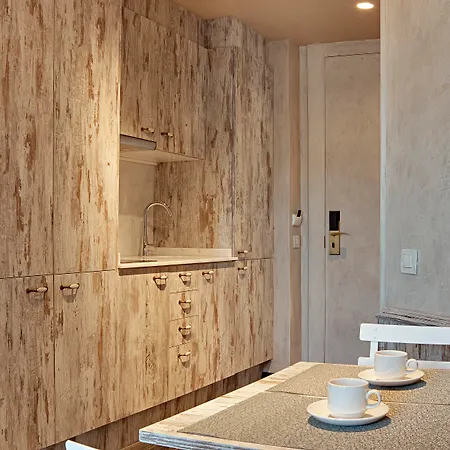 Отель Arai 4* Superior 4*