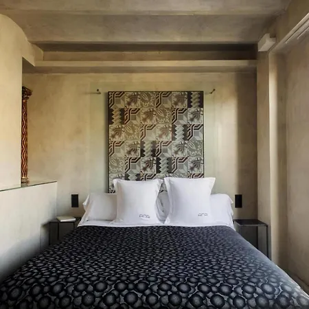 Отель Arai 4* Superior Барселона