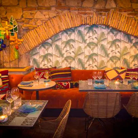 Arai 4* Superior Отель Барселона