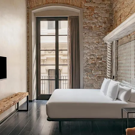 Arai 4* Superior Hotel