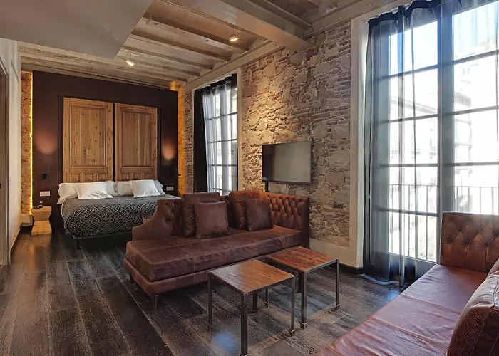 Arai 4* Superior Hotel